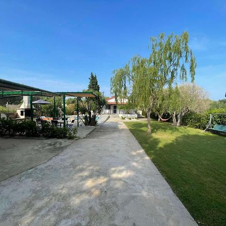 Vila Kalimera Private Pool Nea Poteidaia Buitenkant foto